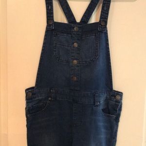 Cat & Jack denim overalls size M 7/8